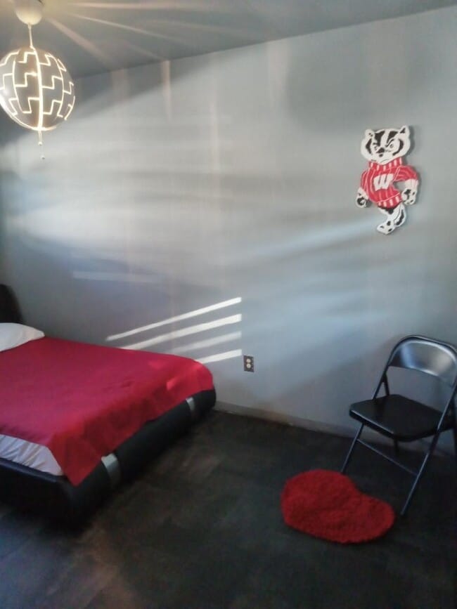 Building Photo - 1222 River Rd