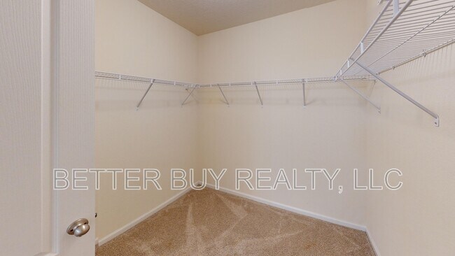 Building Photo - 107 Rivertown Rd