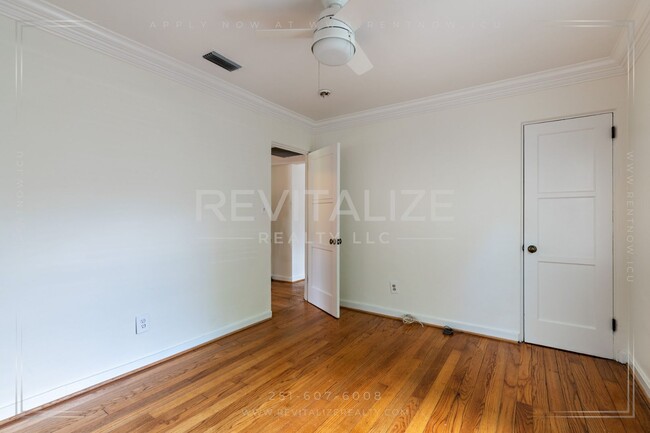 Building Photo - Beautiful 2 Bedroom/1 Bathroom in Springhi...