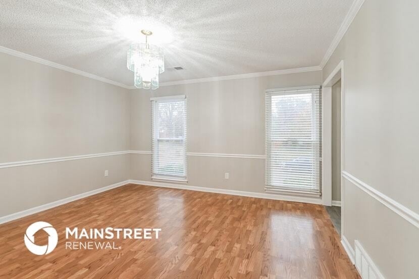 Building Photo - 2231 Oak Hollow Ln