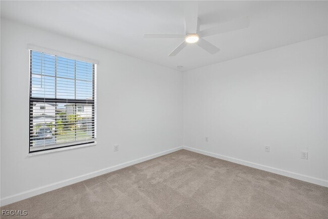 Building Photo - 11484 Canopy Loop