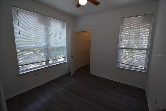 Building Photo - 2000 Erving Cir