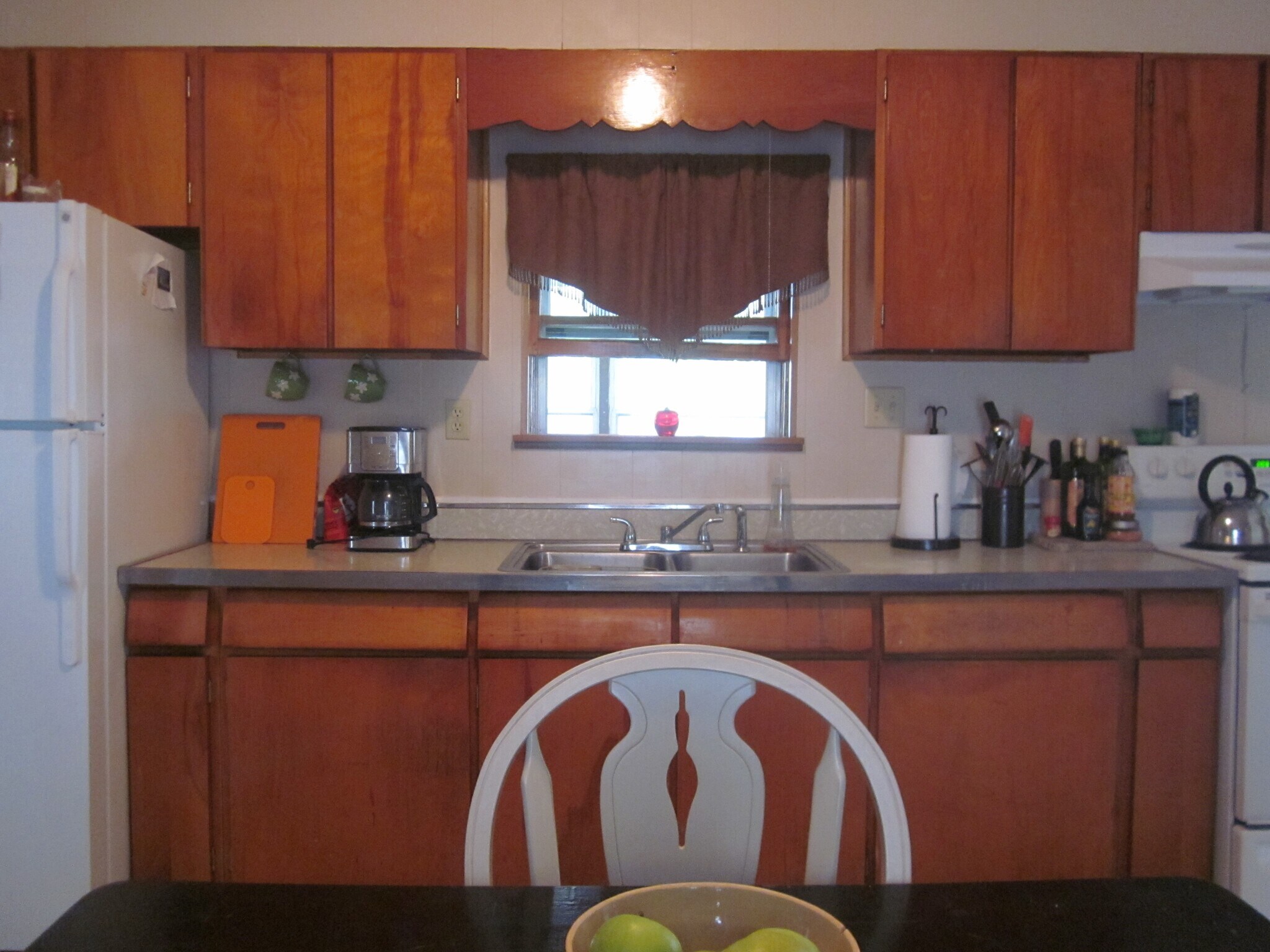 Kitchen - Previous Tenancy - 91 Sagamore St