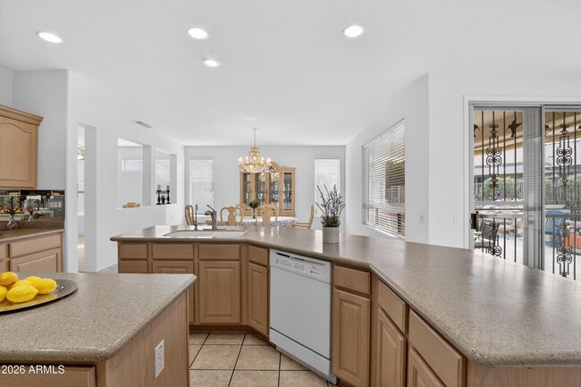 Building Photo - 15796 W Eucalyptus Ct