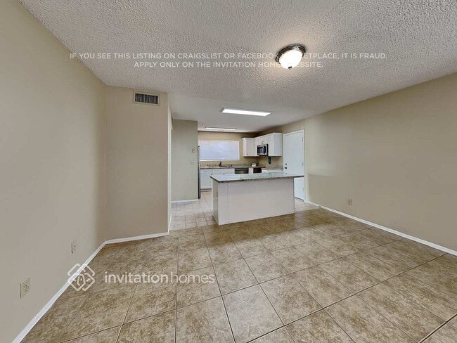 Building Photo - 19821 N 48th Dr