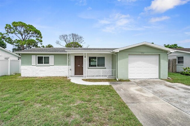Building Photo - 10014 Sleepy Hollow Ln