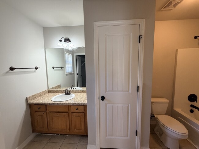 Building Photo - 8981 Spring Grove S