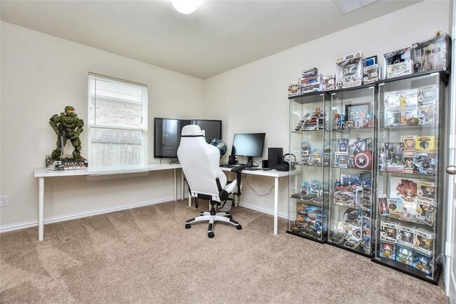 Building Photo - 8072 Bassano Dr