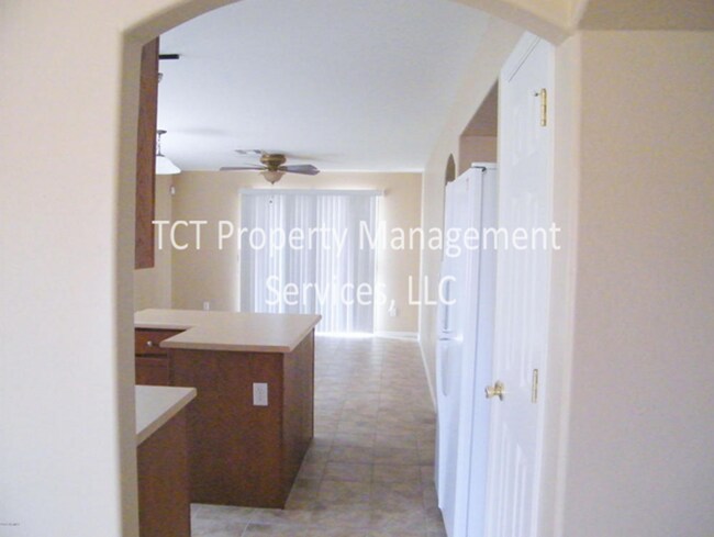 Building Photo - 3Bed/2 Bath Cul-de-sac home in Windmill Village