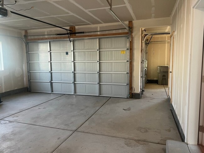 Building Photo - 1140 S 1500 W