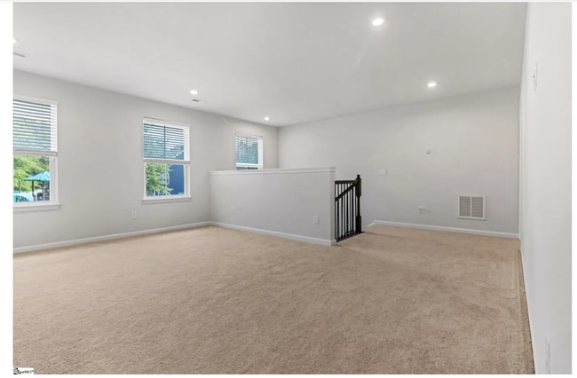 Building Photo - 500 Briar Oaks Ln