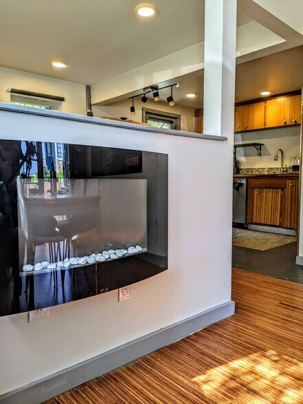 Building Photo - 12220 Densmore Ave N