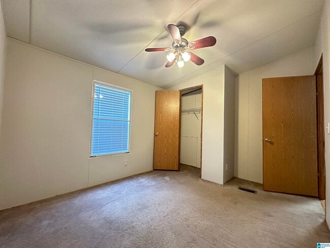 Building Photo - 705 Bagley Dr