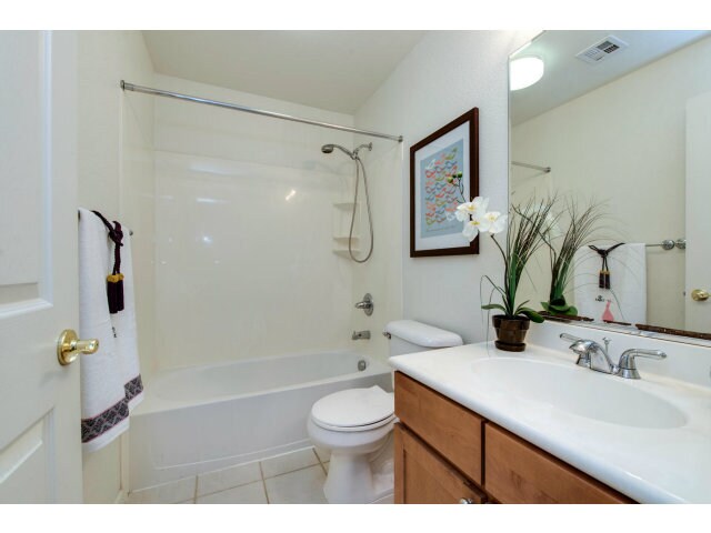 Building Photo - 557 Adeline Ave