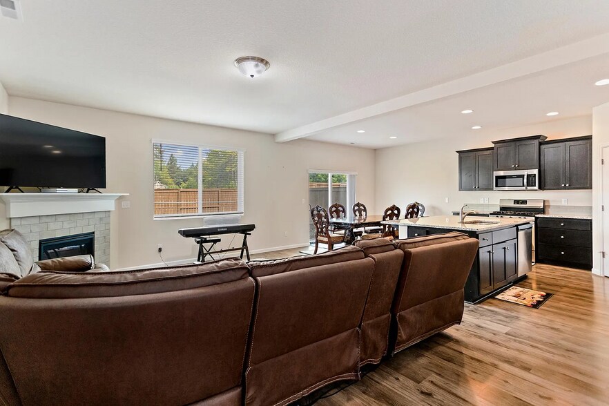 Building Photo - 7484 NW 163rd Ter