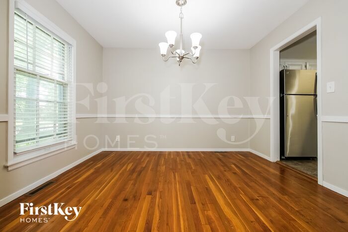 Building Photo - 3908 S Summit Ridge Dr