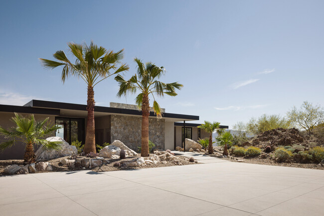 Building Photo - 71270 Oasis Trail