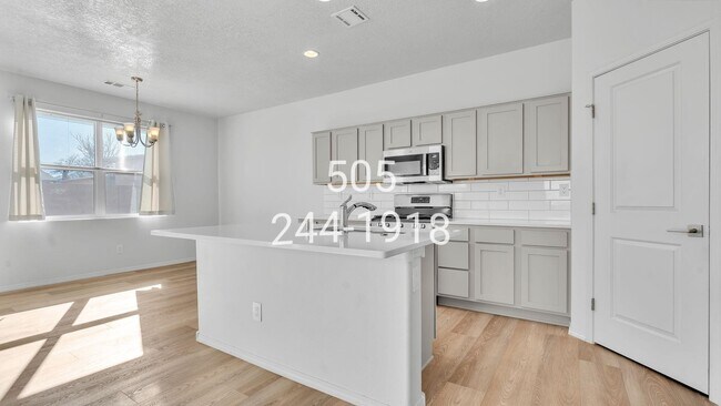 Building Photo - 9508 Sage Ranch Ct