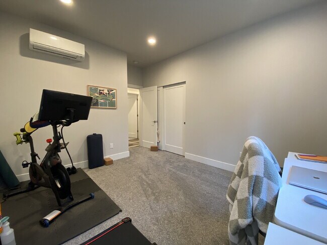 Building Photo - Elevated Modern Living in the Trees of Sudden Valley