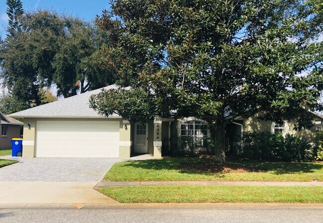 Building Photo - 1256 Winding Meadows Rd
