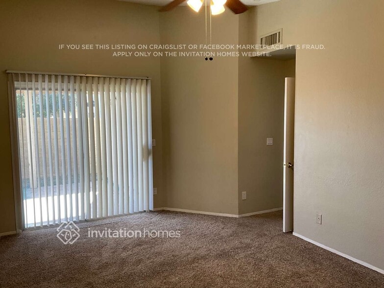 Building Photo - 4034 E Covina St