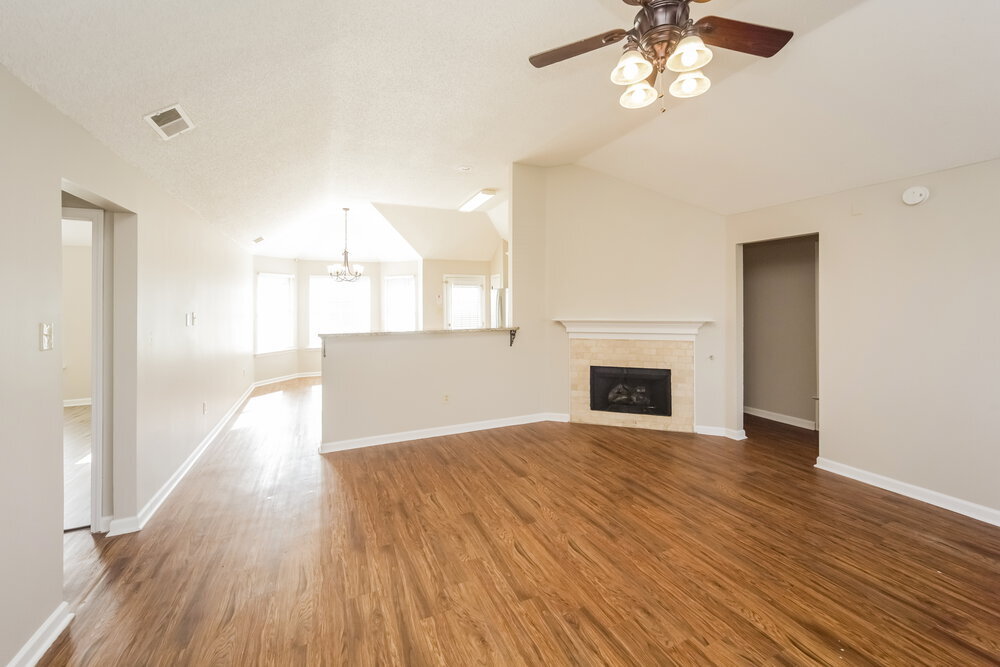 Building Photo - 7203 Fox Creek Dr