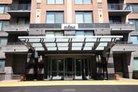 Building Photo - Midtown 1BR Condo