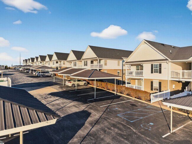 Building Photo - Available for Rent Now! Beautiful 2-Bedroom, 2-Bath Condo in a Prime Location!