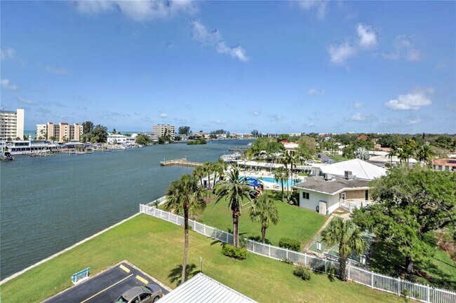 Building Photo - 10216 Regal Dr