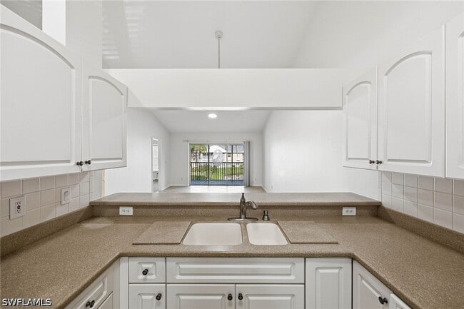 Building Photo - 138 Pebble Shores Dr