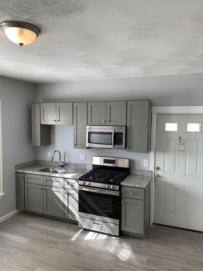 Building Photo - 22DOWN