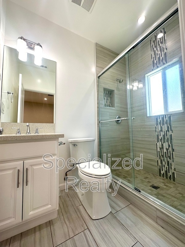 Building Photo - 6221 Elmer Ave