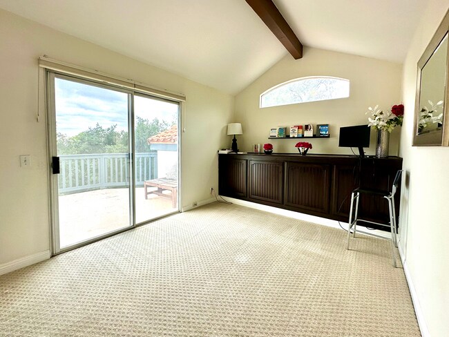 3rd bedroom - 44 Dianthus