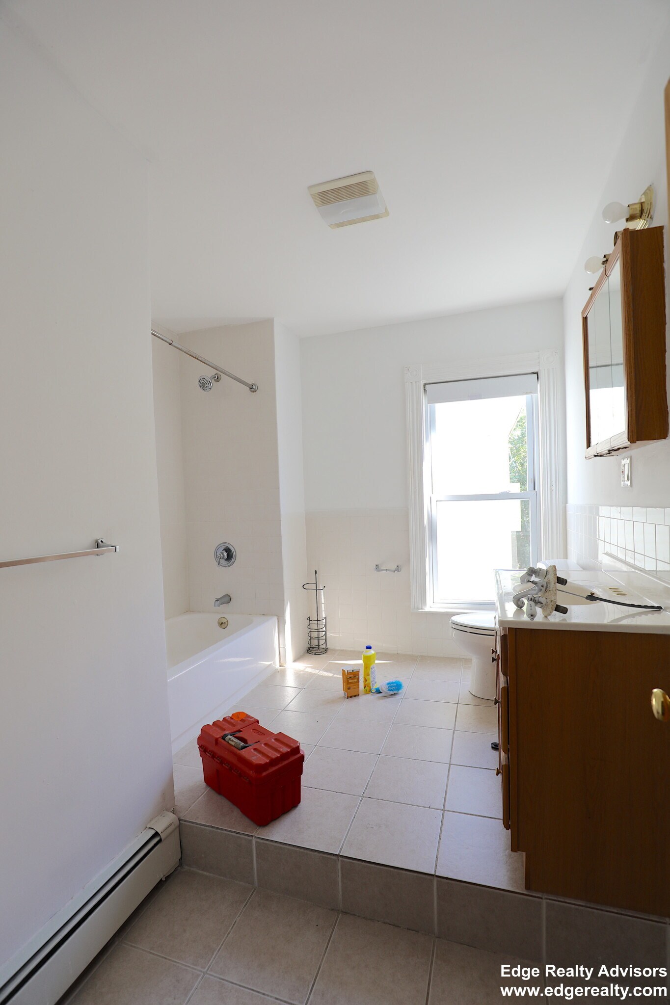 Building Photo - 3 Washburn Terrace