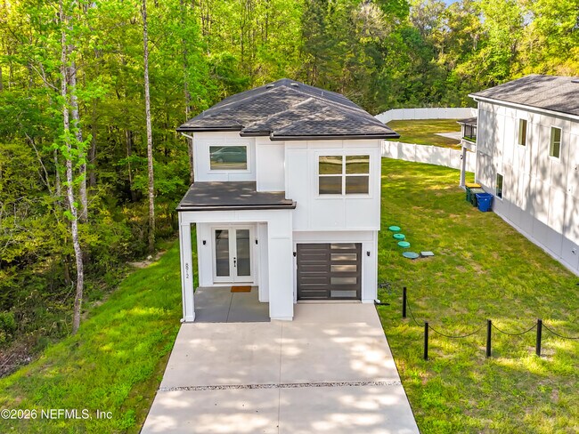 Building Photo - 8912 Hogan Rd