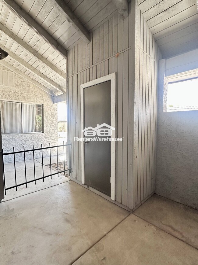 Building Photo - 4820 N 89th Ave