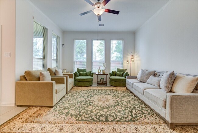 Building Photo - 13026 Sheildaig St