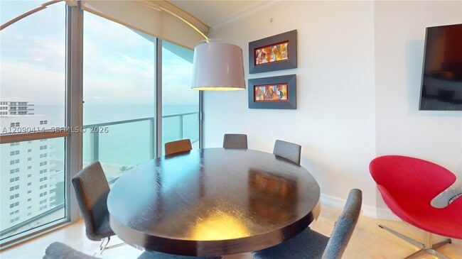 Building Photo - 3101 S Ocean Dr