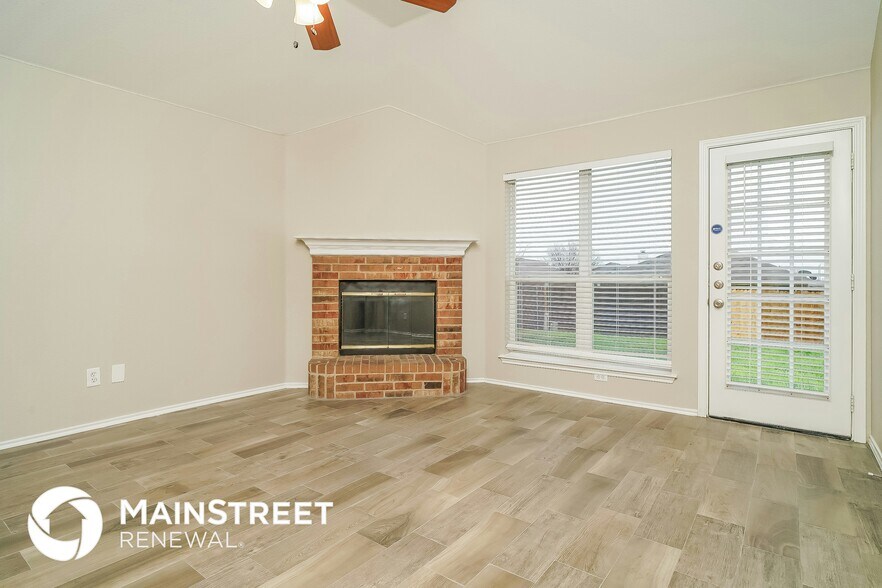 Building Photo - 1510 Brookleaf Dr