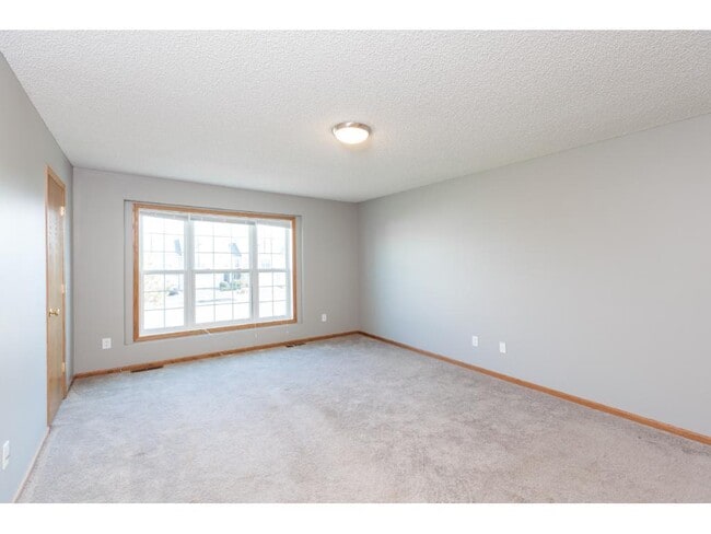 Building Photo - 7134 Merrimac Ln N