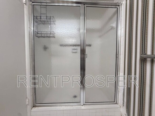 Building Photo - 4135 Player Cir