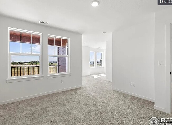 Building Photo - 4499 Parkline St