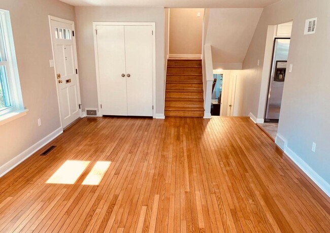 Building Photo - Wyomissing Schools Rental