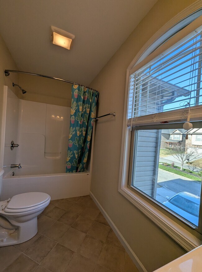 Building Photo - 1533 Yarnell Station Blvd