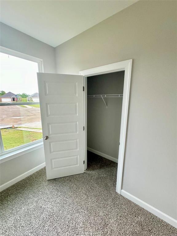 Building Photo - 5000 Tea Rose Dr