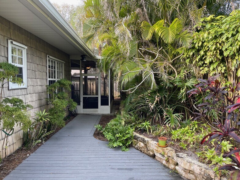 Building Photo - 7831 Winona Rd