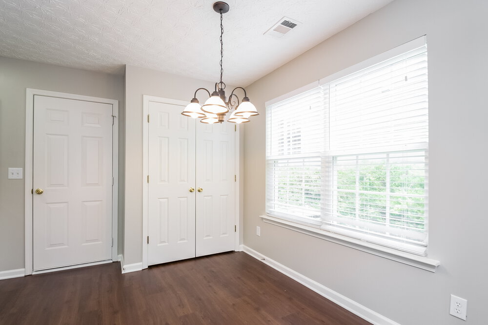 Building Photo - 241 Weatherstone Pointe Dr