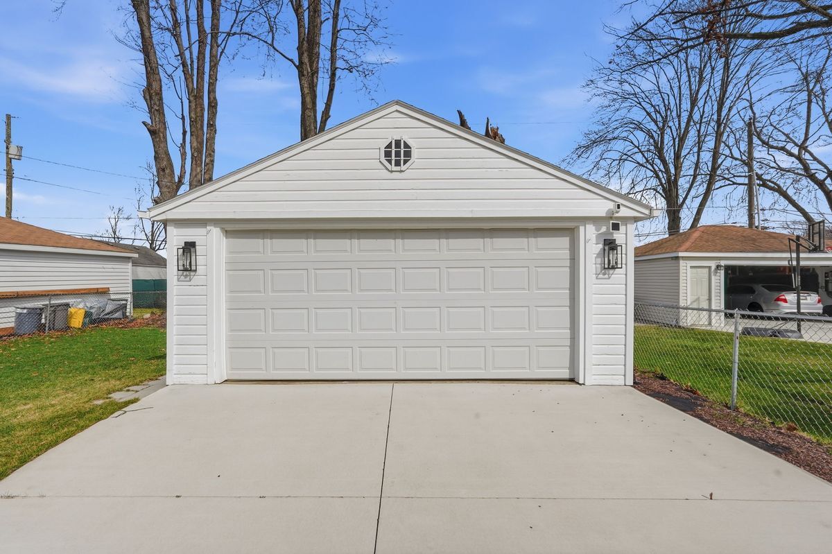 Building Photo - 3202 N Connecticut Ave