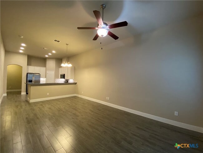 Building Photo - 1251 FM306