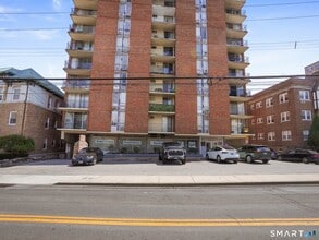 Building Photo - 87 Glenbrook Rd